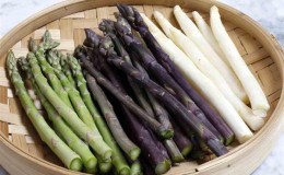 Variétés d'asperges: à feuilles minces, argentel et autres