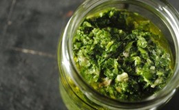 Propriétés utiles du bouillon de persil et comment le cuire correctement