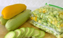Est-il possible de congeler des courgettes pour l'hiver et comment le faire correctement: instructions pour la récolte et conseils de ménagères expérimentées