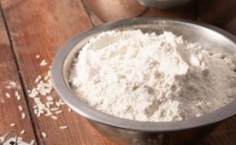 Combien d'amidon y a-t-il dans le riz et est-il même dedans?