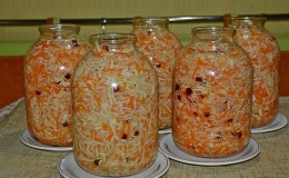 Recettes pour une délicieuse choucroute en pots de 3 litres pour l'hiver et recommandations pour conserver les collations