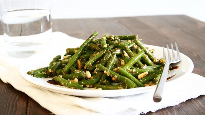 Top 20 des recettes les plus délicieuses pour les haricots d'asperges en conserve: la récolte des secrets de femmes au foyer expérimentées