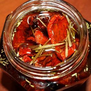 Comment faire des tomates séchées de vos propres mains: une sélection des meilleures façons de récolter des tomates à la maison