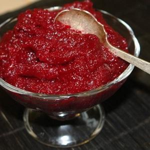 Les meilleures recettes de confiture de betteraves: les desserts les plus délicieux avec des fruits, des noix et du vin