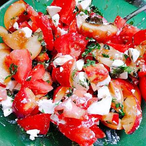 Tomate Casanova de mi-saison, à haut rendement et de forme inhabituelle: commentaires des agriculteurs et conseils pour la culture