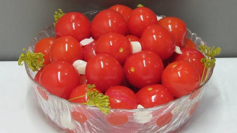 Les meilleures recettes express sur la façon de mariner les tomates dans un sac rapidement et savoureusement: ingrédients, instructions et conseils des ménagères