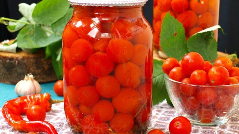 Les recettes les plus délicieuses de tomates cerises en conserve: les meilleures préparations pour l'hiver à partir de tomates miniatures