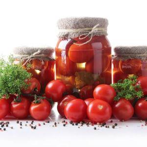 Les recettes les plus délicieuses de tomates cerises en conserve: les meilleures préparations pour l'hiver à partir de tomates miniatures