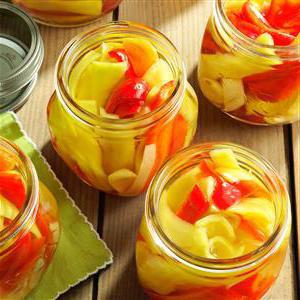 Comment faire cuire le poivre Ratunda avec du miel pour l'hiver: recettes de conservation à la sauce tomate, à l'huile et aux marinades