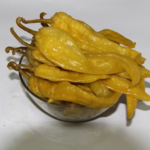 Comment faire cuire les poivrons tsitsak marinés pour l'hiver: recettes simples et recommandations pour la préparation et le stockage