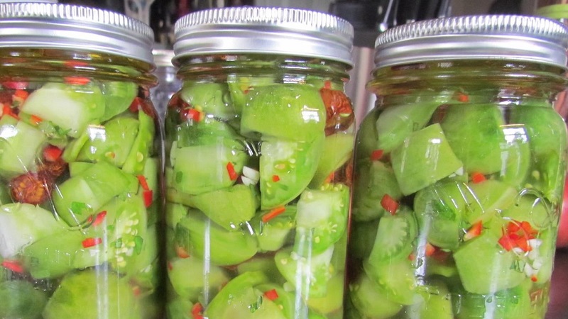 Comment cuisiner les tomates vertes les plus délicieuses pour l'hiver: une sélection des meilleures recettes