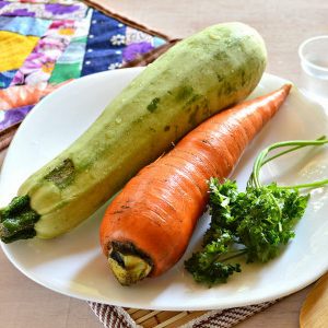 Comment faire des courgettes salées instantanées: les meilleures façons