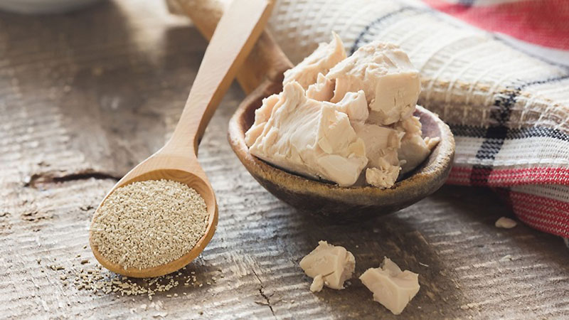 Pourquoi les groseilles ont des feuilles pâles, que faire et comment y remédier