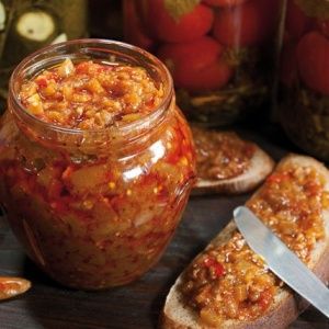 Comment faire cuire le caviar d'aubergine le plus délicieux pour l'hiver: une sélection des meilleures recettes