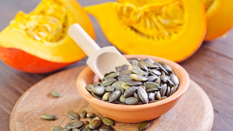 Les avantages et les inconvénients de la citrouille crue: manger un légume frais avec un effet curatif maximal