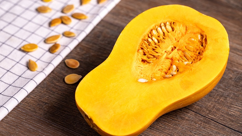 Les avantages et les inconvénients de la citrouille crue: manger un légume frais avec un effet curatif maximal