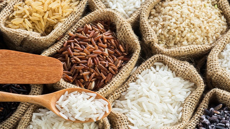 Perdre des kilos en trop facilement et sans grève de la faim avec le régime riz