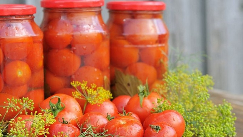 Comment faire cuire des tomates douces délicieuses et originales dans des pots d'un litre pour l'hiver