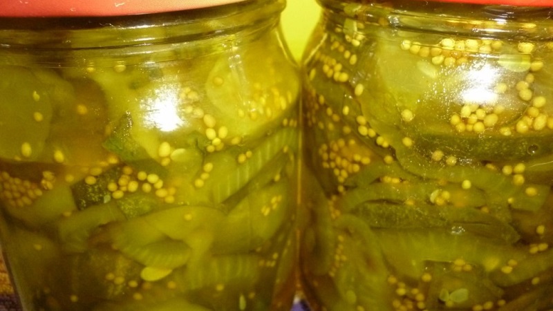 Comment cuisiner délicieusement des concombres au curcuma pour l'hiver: recettes et recommandations