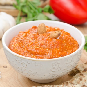 Comment préparer une citrouille pour l'hiver: les meilleures recettes pour conserver les collations et les desserts, congeler, sécher et sécher un légume