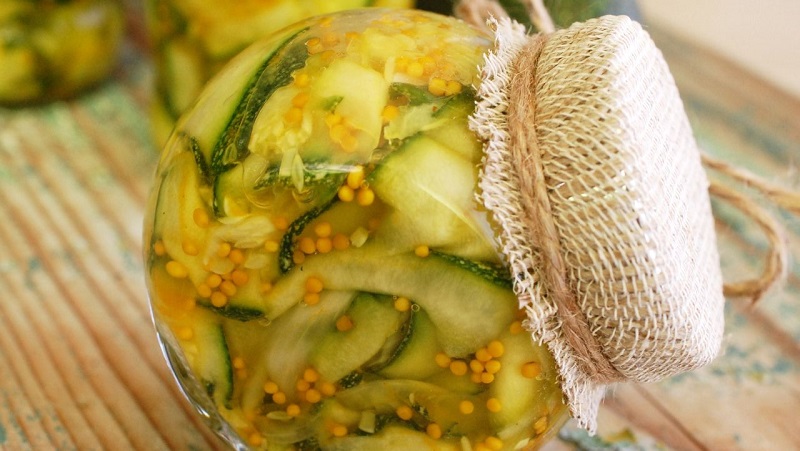 Une sélection des meilleures recettes de courgettes en conserve: cuisinez délicieusement et surprenez les invités