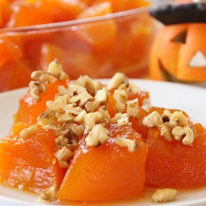 Les avantages et les inconvénients de la citrouille bouillie: ce qui est bon avec un légume bouilli, comment le cuisiner et le manger correctement