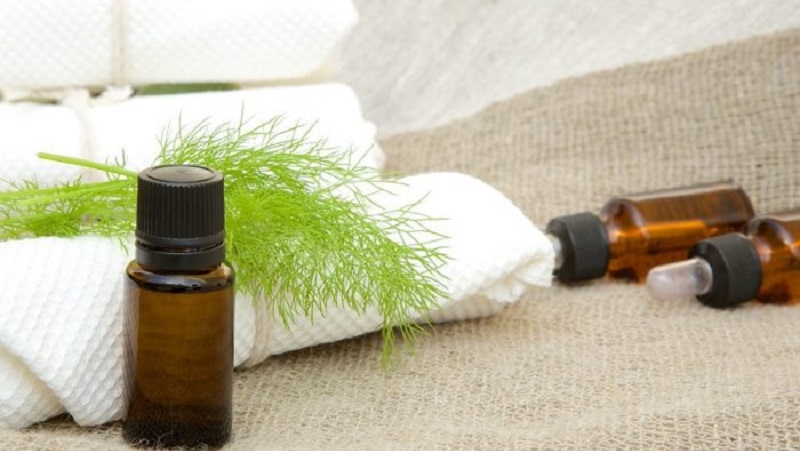 Nous apprendrons à faire de l'huile d'aneth à la maison: instructions de préparation et règles d'utilisation de l'huile d'aneth