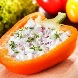 Une grande et douce variété de poivre Big Girl: critiques des résidents d'été et de leurs secrets de croissance