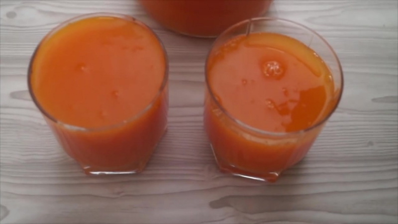 Comment faire du jus de citrouille avec un presse-agrumes pour l'hiver: les meilleures recettes et astuces pour rouler les flans