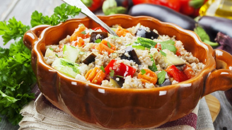 Est-il possible de manger du riz pour la goutte: les avantages et les inconvénients possibles du produit