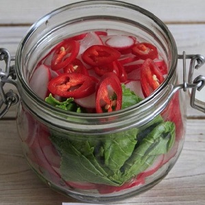 Top 8 des meilleures recettes de radis marinés pour l'hiver