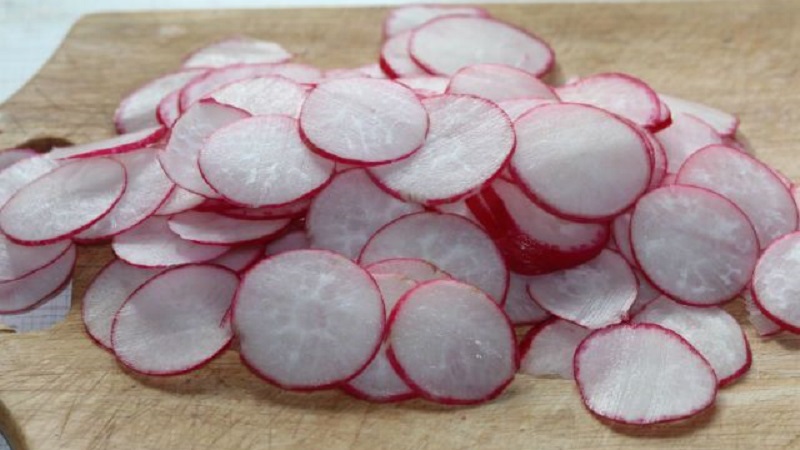 Nous faisons la récolte du radis pour l'hiver par congélation et par d'autres moyens