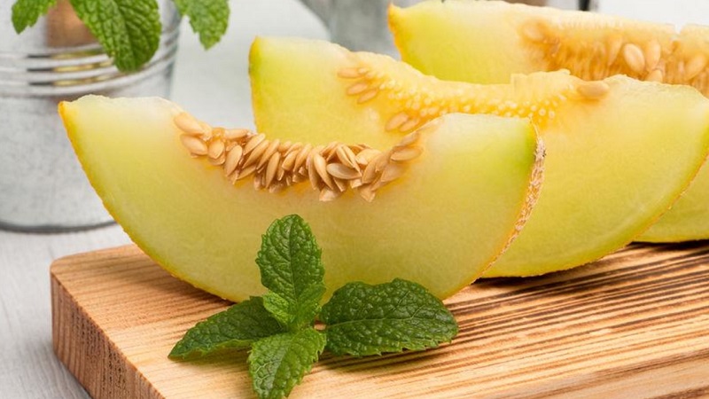 Combien de melon pouvez-vous manger par jour: taux de consommation, propriétés bénéfiques et teneur en calories