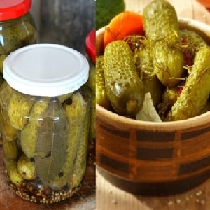 Concombres de marinade savoureux et simples avec du vinaigre pour l'hiver dans des pots