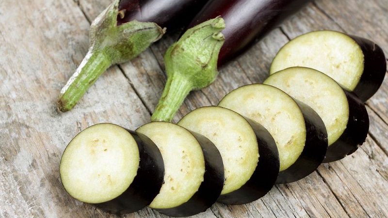 Que faire pour éviter que l'aubergine ne soit amère et est-il possible de manger des fruits amers