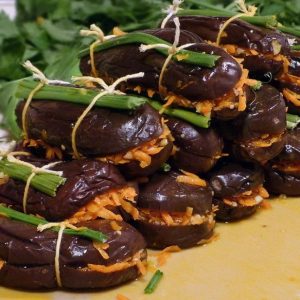 Comme il est facile mais très savoureux de préparer des aubergines pour l'hiver