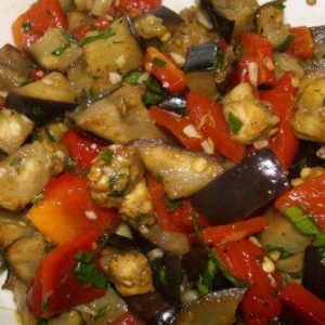 Comme il est facile mais très savoureux de préparer des aubergines pour l'hiver