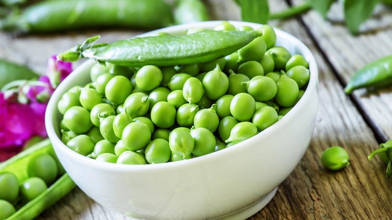 Comment conserver les pois verts pour l'hiver: nous protégeons la culture des dommages de trois manières différentes