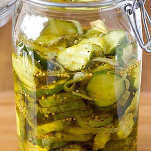 Est-il possible de saler les concombres Zozulya et comment le faire correctement