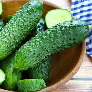 Un populaire parmi les résidents d'été, un hybride de concombres Khrustik avec un croquant juteux et un excellent goût