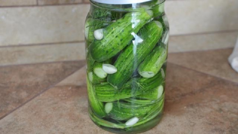 Secrets de concombres marinés à cuisson rapide