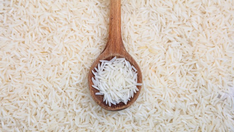Quelle est la différence entre le riz au jasmin et le riz basmati: la différence d'aspect, de goût et d'application
