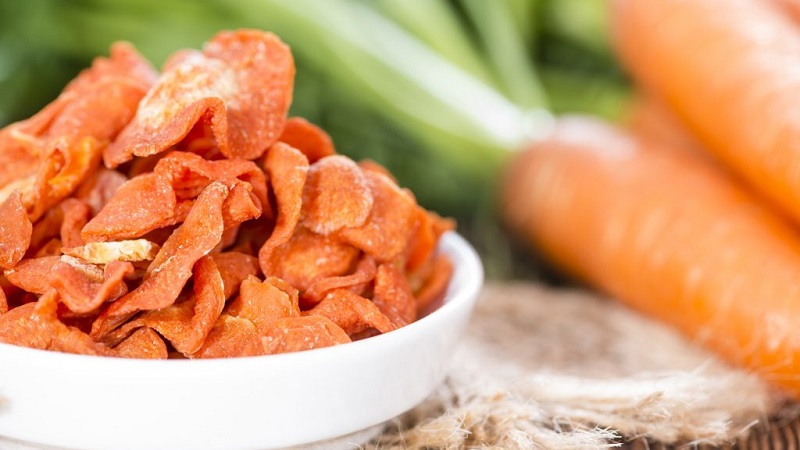 Pourquoi les carottes sèches sont bonnes, comment les préparer correctement et où les utiliser