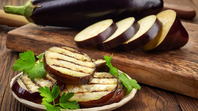 Est-il possible d'avoir des aubergines avec pancréatite ou non: règles et normes d'utilisation, recettes acceptables