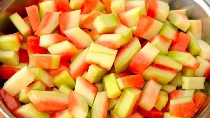 Ne jetez pas les pelures de pastèque: propriétés bénéfiques pour le corps humain