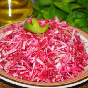 Combien de carottes devez-vous manger pour améliorer la vision et quelles vitamines sont dans la composition