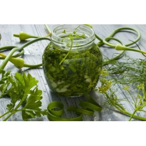 Les meilleures façons de garder les oignons verts pour l'hiver à la maison