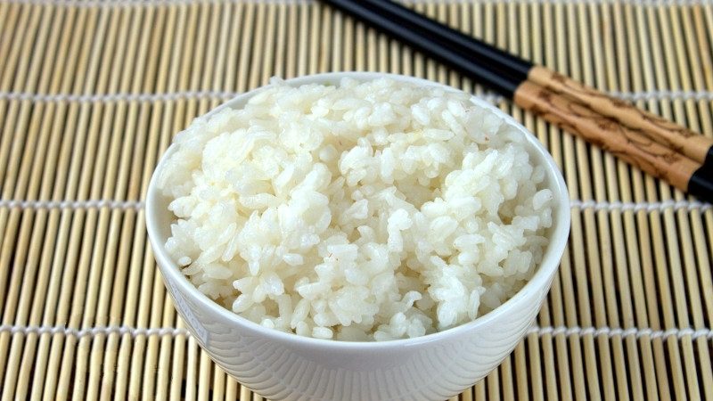 Quels sont les noms des variétés de riz japonais et quelles sont leurs caractéristiques