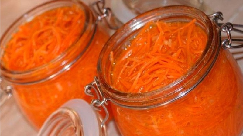 Recettes étape par étape: comment saler les carottes pour l'hiver