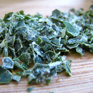 Est-il possible de conserver le persil au congélateur: comment le congeler correctement pour l'hiver